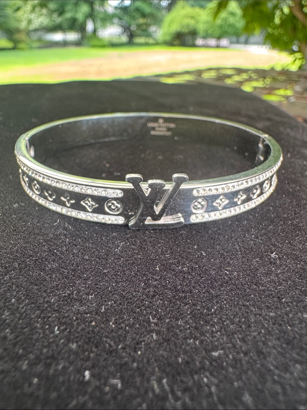 Bracelet   Crystal Bangle